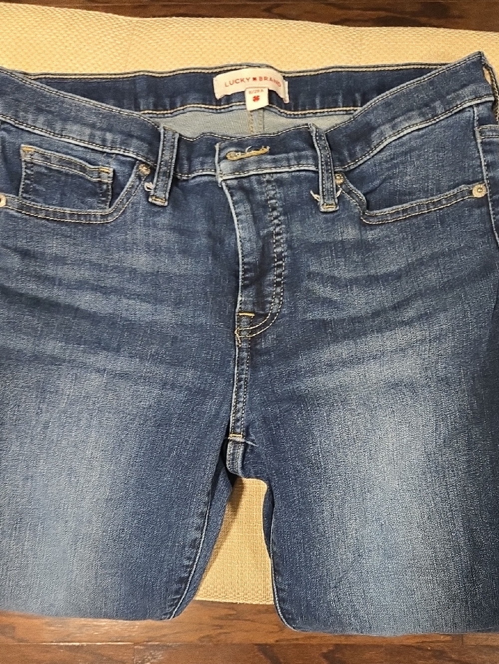 Lucky Brand Women's Skinny Jeans in Medium Blue Wash Size 8/29A